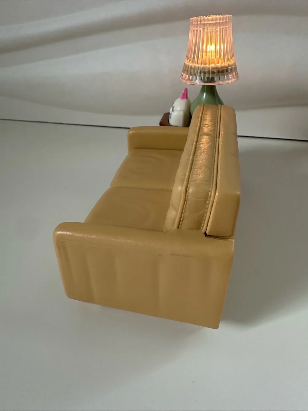 Fisher-Price Loving Family Doll House Sofa Couch Lamp Lights Sound Music 2009